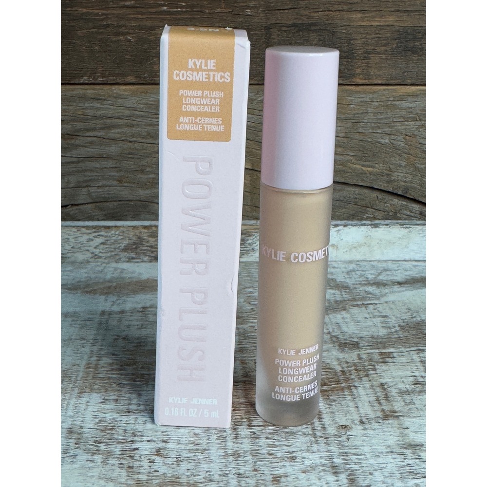 Kylie Cosmetics Power Plush Longwear Concealer 3.5N NIB MSRP $28